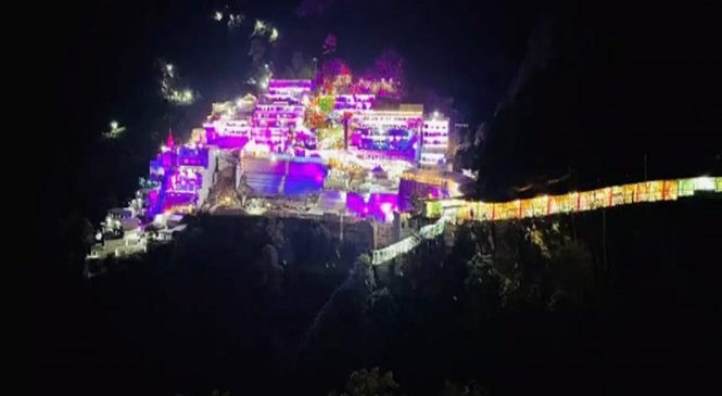 जम्मू-कश्मीरकाे एक मन्दिरमा भाडदौड मच्चिँदा १२ जनाकाे ज्यान गयाे